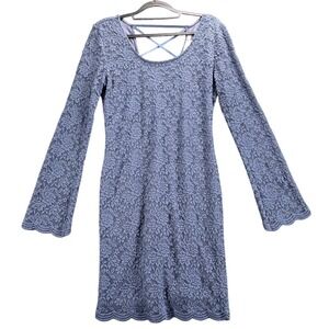 forever 21 blue and white floral dress Zapaka Women White Blue Flower Prom Dress A-Line Tiered Long Bridesmaid Dress With Ruffles, White Blue Flower / US6 main image 0